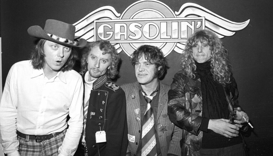 Gasolin'. Fra venstre: Bassist og keyboardspiller Wili Jønsson, guitarist Franz Beckerlee, forsanger Kim Larsen og trommeslager Søren Berlev. Søndag den 27. marts runder Wili Jønsson 80 år. Gasolin'. Fra venstre: Bassist og keyboardspiller Wili Jønsson, guitarist Franz Beckerlee, forsanger Kim Larsen og trommeslager Søren Berlev. Søndag den 27. marts runder Wili Jønsson 80 år.