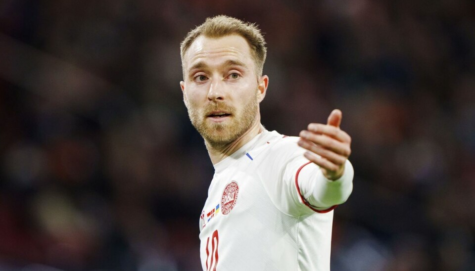 Christian Eriksen havde en begivenhedsrig aften på sin tidligere hjemmebane i Amsterdam. Christian Eriksen havde en begivenhedsrig aften på sin tidligere hjemmebane i Amsterdam.