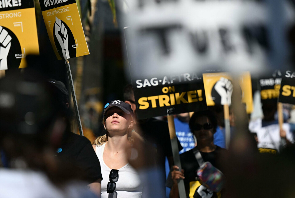 Under Hollywood-skuespillernes strejke har medlemmer af fagforeningen SAG-AFTRA gået strejkevagt foran blandt andet Netflix' studier. (Arkivfoto). Under Hollywood-skuespillernes strejke har medlemmer af fagforeningen SAG-AFTRA gået strejkevagt foran blandt andet Netflix' studier. (Arkivfoto).