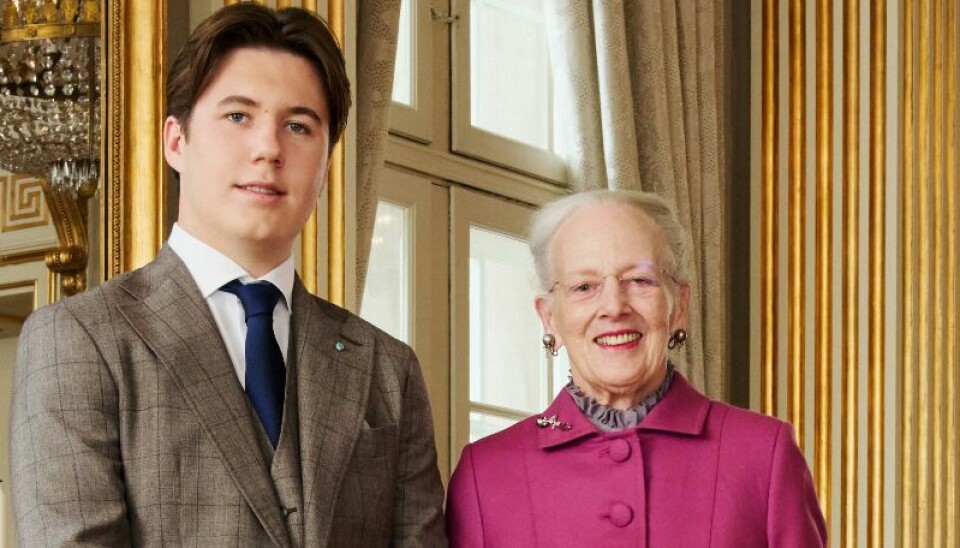 Billedet her af prins Christian med sin farmor, dronning Margrethe', er et af flere, der blev frigivet af, at prinsen den 15. oktober fyldte 18 år og dermed blev myndig.