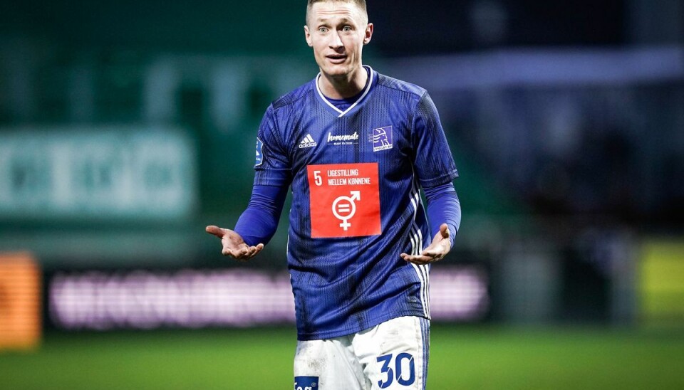 Marcel Rømer kommer ikke på fodboldbanen det næste stykke tid. Marcel Rømer kommer ikke på fodboldbanen det næste stykke tid.