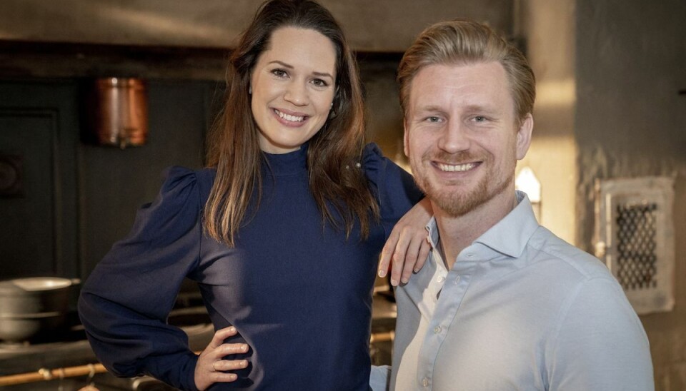 Selv om Amanda Dollerup og Andreas Jebro begge er aktuelle i den nye sæson af 'Badehotellet', har de ingen scener sammen. Parret blev gift i 2017 og er forældre til sønnen August. (Arkivfoto) Selv om Amanda Dollerup og Andreas Jebro begge er aktuelle i den nye sæson af 'Badehotellet', har de ingen scener sammen. Parret blev gift i 2017 og er forældre til sønnen August. (Arkivfoto)
