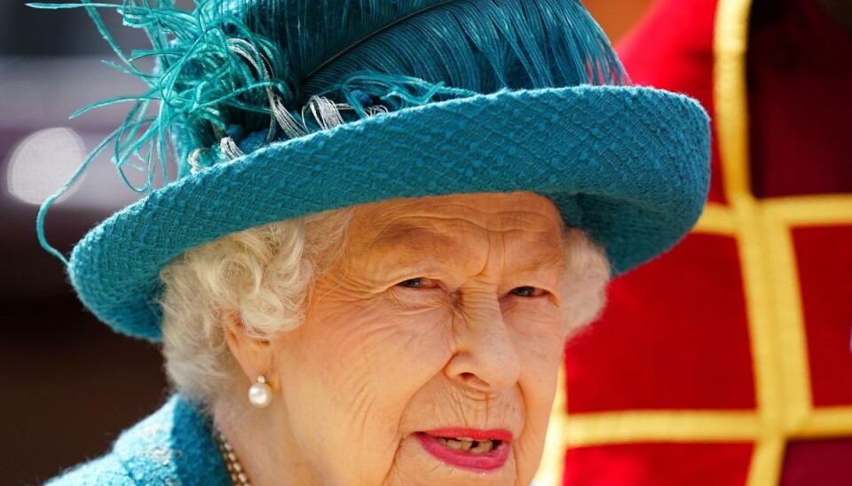 Britiske dronning Elizabeth har igen mistet en at de, der stod hende nær. Britiske dronning Elizabeth har igen mistet en at de, der stod hende nær.