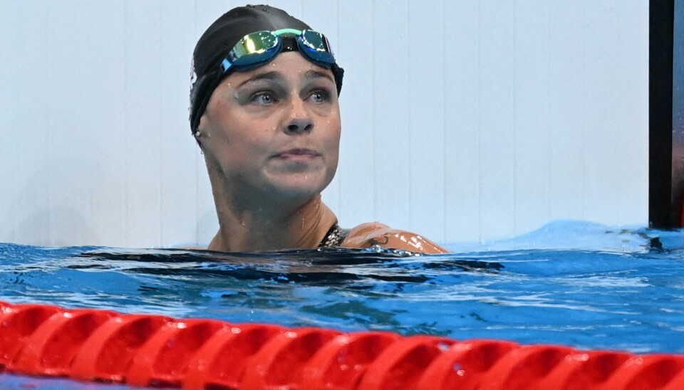 Den tidligere svømmer Pernille Blumes virksomhed taber penge for første gang.