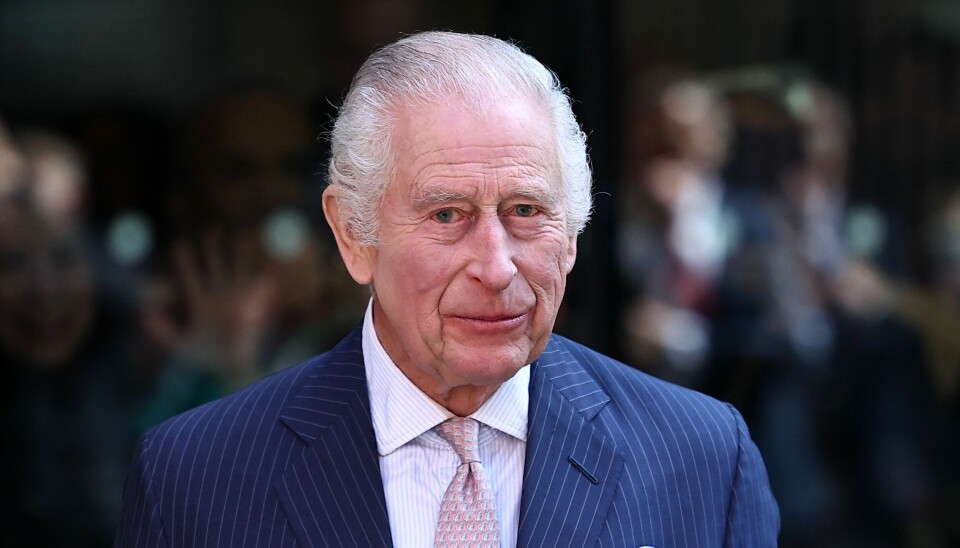 Mandag var det præcis et år siden kong Charles blev kronet ved en stor ceremoni i Westminster Abbey. Det fejrede han blandt andet med at give lønforhøjelse til hele sin personalestab.