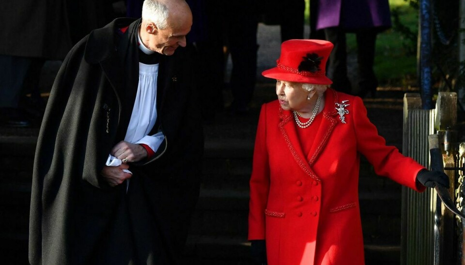 Dronning Elizabeth II ved den julegudstjeneste, som den britiske kongefamilie normalt deltager i - her i 2019. Siden coronaudbruddet begyndte, har dronningen skåret ned på sine aktiviteter.