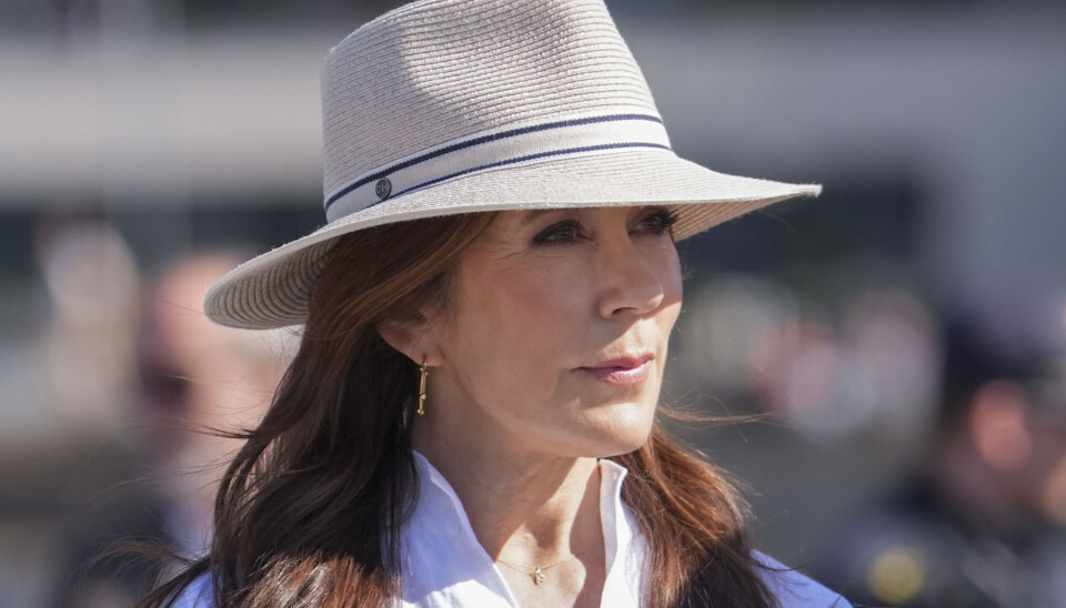 Dronning Mary ses her under statsbesøget i Norge.