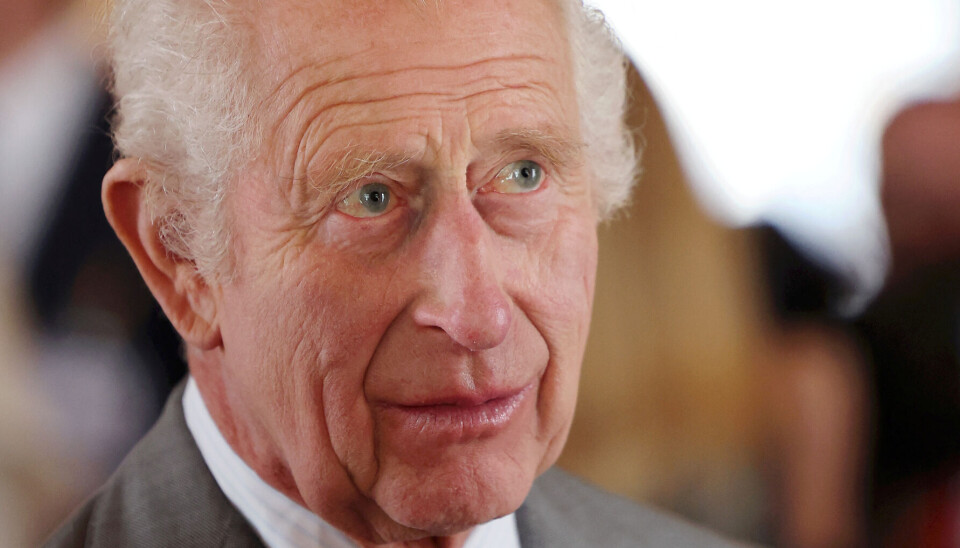 Den britiske konge er dybt chokeret efter jordskred, der kostede menneskeliv.