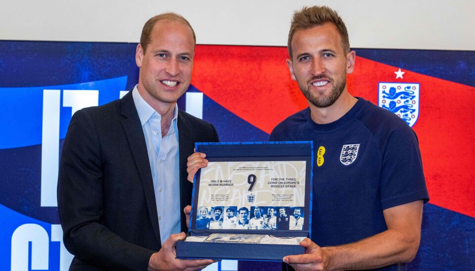 Prins William mødte blandt andre Harry Kane fra det engelske landshold, inden holdets afgang til EM i Tyskland.