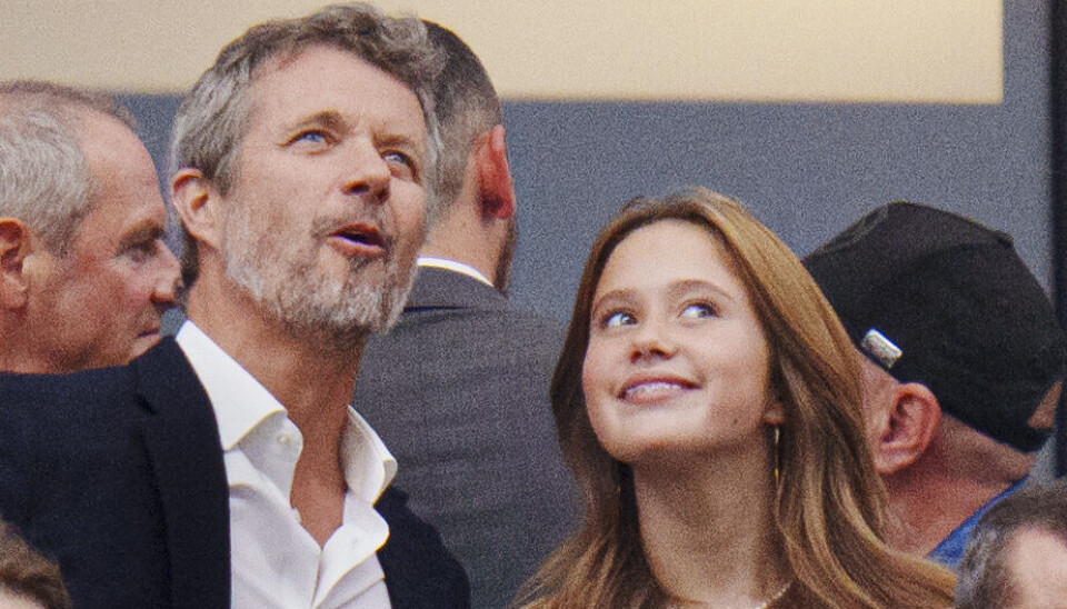 Kong Frederik og Prinsesse Josephine før EM-kampen mellem Danmark og England på Frankfurt Arena i Tyskland torsdag den 20. juni 2024. Tvillingen er også selv aktiv fodboldspiller.