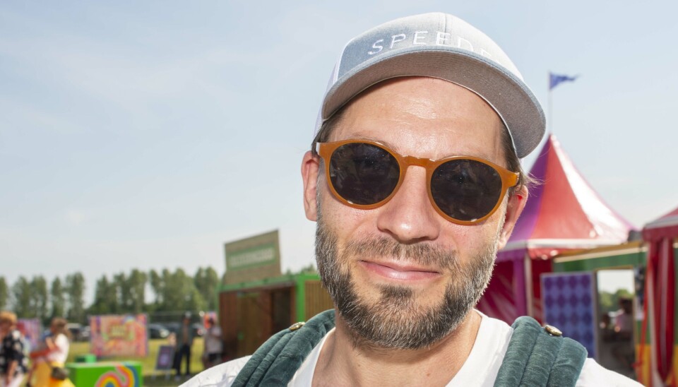 Simon Stenspil er allerede en gang tidligere opereret for grå stær.
