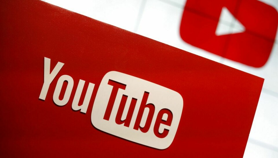 En Youtuber - med over en million følgere - er død under indspilning af video.