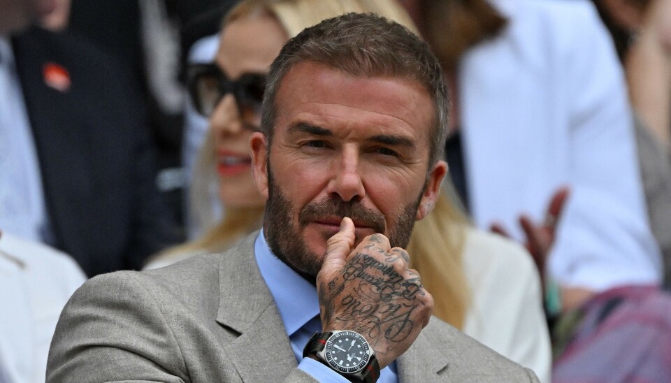 David Beckham og hustruen Victoria blotlægges i ny bog.