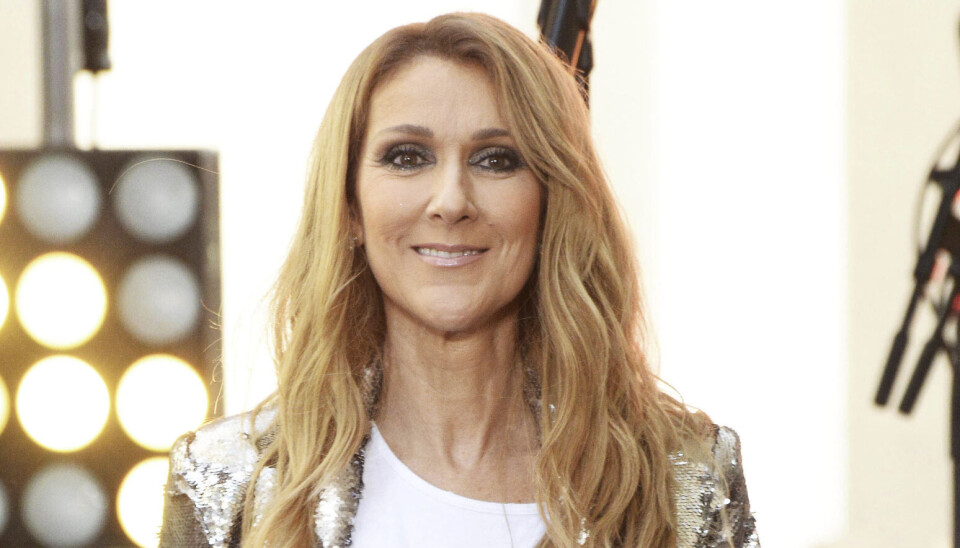 Celine Dion har ikke optrådt foran et publikum siden 2020. Nu forlyder det, at hun gør comeback - i duet med Lady Gaga - ved OL-åbningsceremonien i Paris fredag.