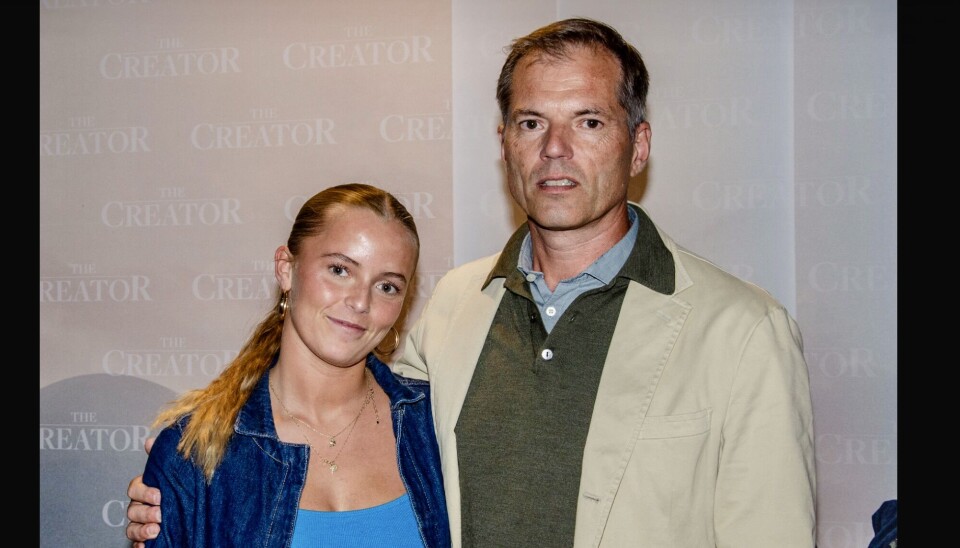 Mikael Bertelsen ved premiere i Moviehouse Hellerup ledsaget af datteren Luca på 19 år.