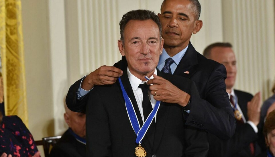 Obama tildelte i 2016 Bruce Springsteen den fornemme Medal of Freedom.