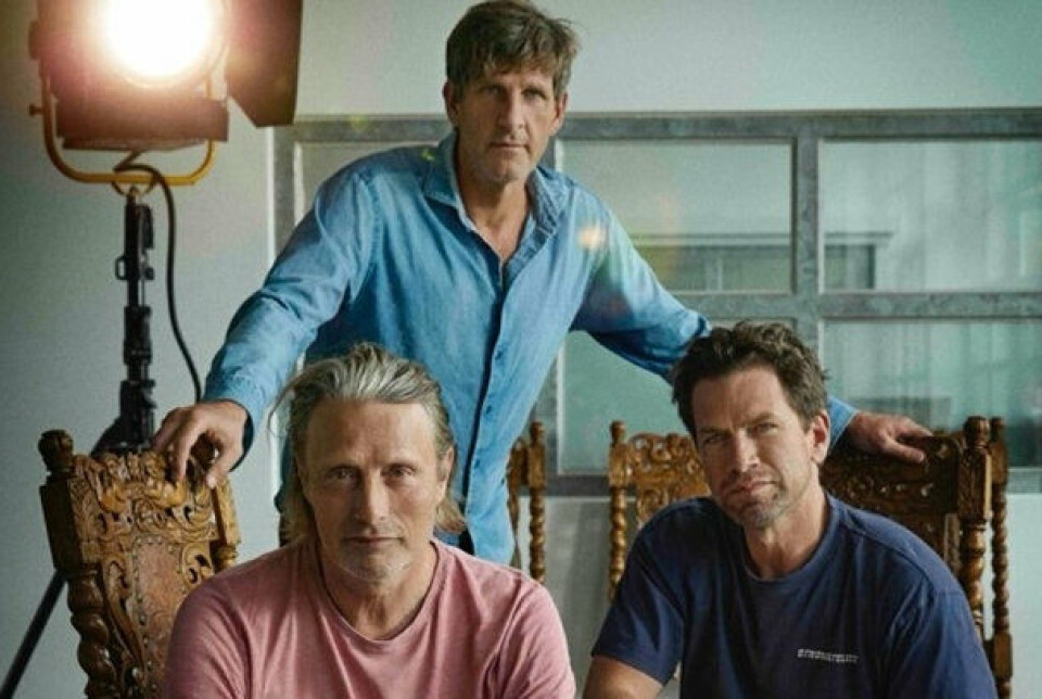 Det er Anders Thomas Jensens sjette film som instruktør, og det er samtidig sjette gang, at han arbejder sammen med Mads Mikkelsen og Nikolaj Lie Kaas. (PR-foto).