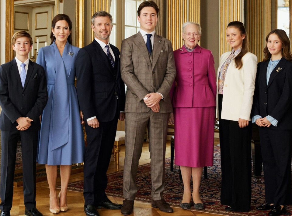 Kronprins Christian har i dag sagt farvel og på gensyn til sin familie og Danmark. Der går efter al sandsynlighed tre måneder, inden han igen sætter sin fødder på dansk jord