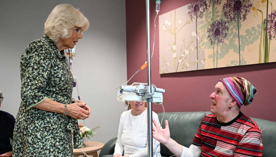Dronning Camilla havde under besøget hos The Dyson Cancer Centre mulighed for at tale med nogle af de kræftramte, der er i behandling på stedet.