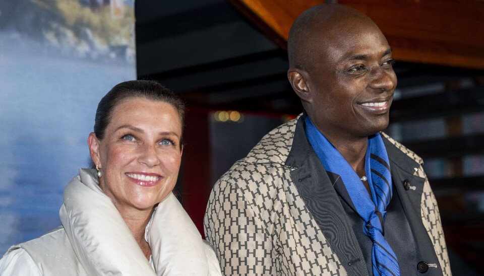 Nygifte prinsesse Märtha Louise og Durek Verrett ses her ved premieren på Netflix-serien 'Milliardærøya' i Oslo mandag aften.