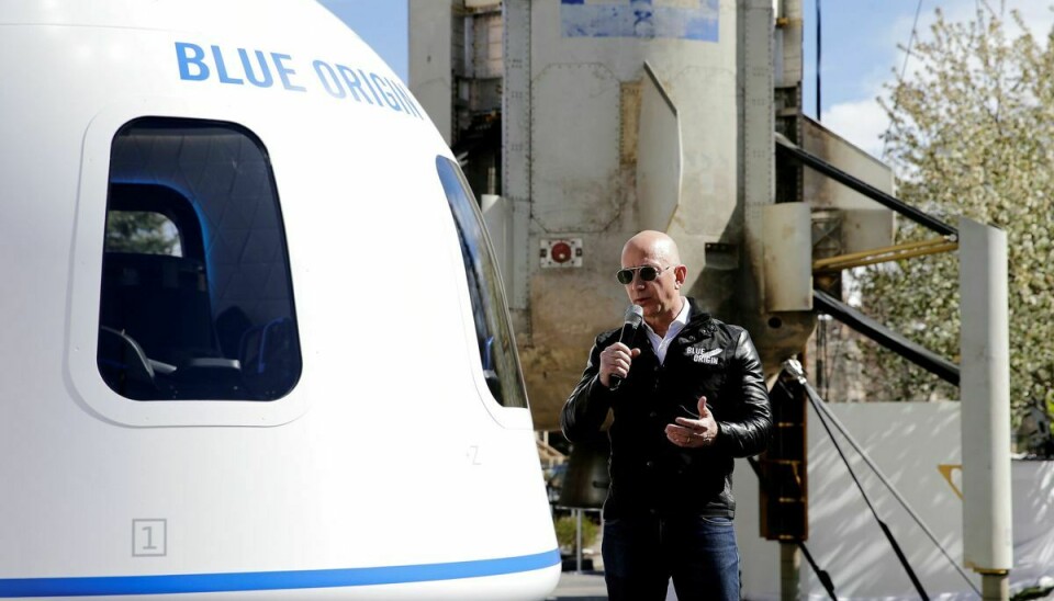 Jeff Bezos står bag både Amazon og Blue Origin. Han er over 200 milliarder værd. Dollar ...