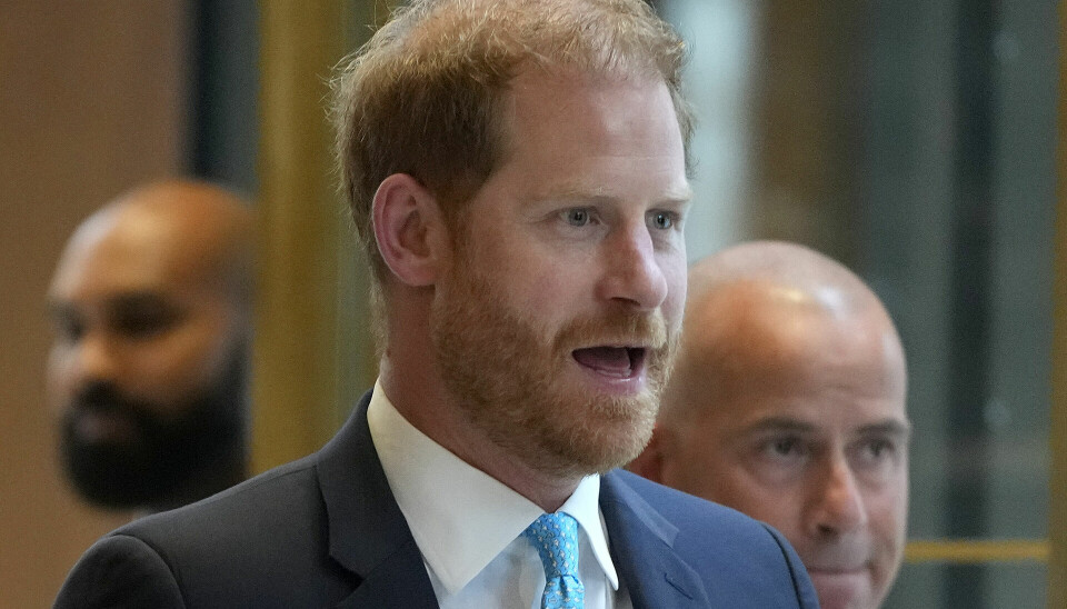 Noget er ikke, som det skal være omkring prins Harry, lyder det fra en kommentator.
