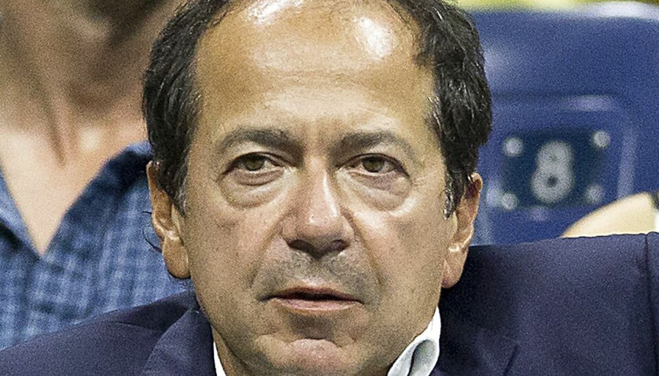 Den amerikanske mangemilliadær John Paulson. REUTERS/Carlo Allegri Den amerikanske mangemilliadær John Paulson. REUTERS/Carlo Allegri