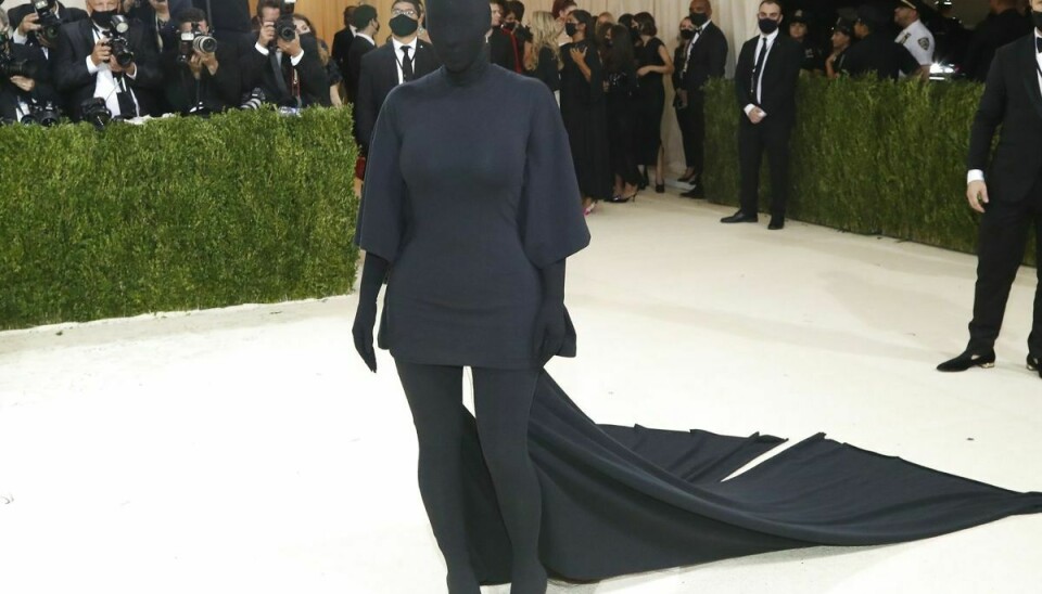 Kim Kardashian ankommer til Met Gala 2021.