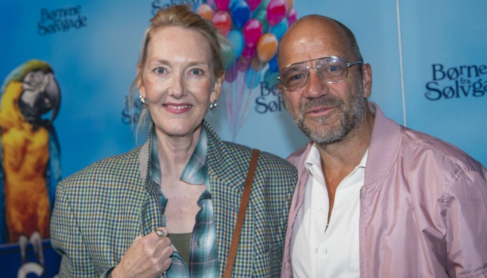 Ditte Hansen med sin skuespillermand Benjamin Boe Rasmussen ved premieren på 'Børnene Fra Sølvgade'.