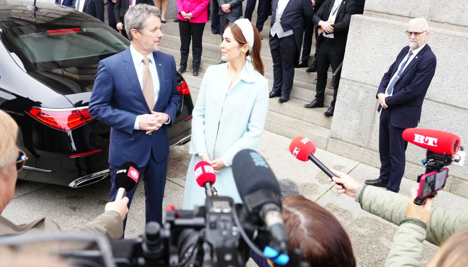 Det danske pressekorps er fulgt med kongeparret til Tyskland.