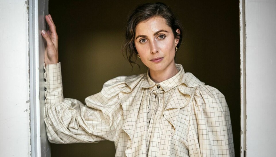Katrine Greis-Rosenthal fik sit store gennembrud i Bille Augusts film 'Lykke-Per' fra 2018, her spillede hun den kvindelige hovedrolle Jakobe.