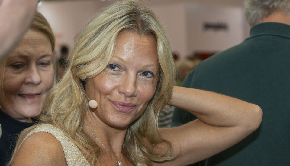 Caroline Fleming klar til foredrag på Bogforum.
