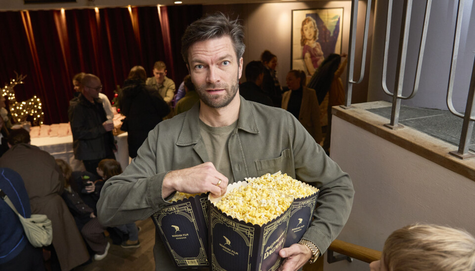 Her ses Thomas Skov med popkorn.