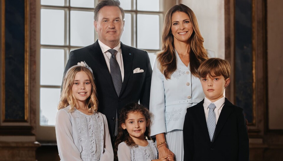 Prinsesse Madeleine og Chris O'Neill ses her sammen med deres tre børn, 10-årige Leonore, Nicolas på 9 og Adrienne på 6 år.
