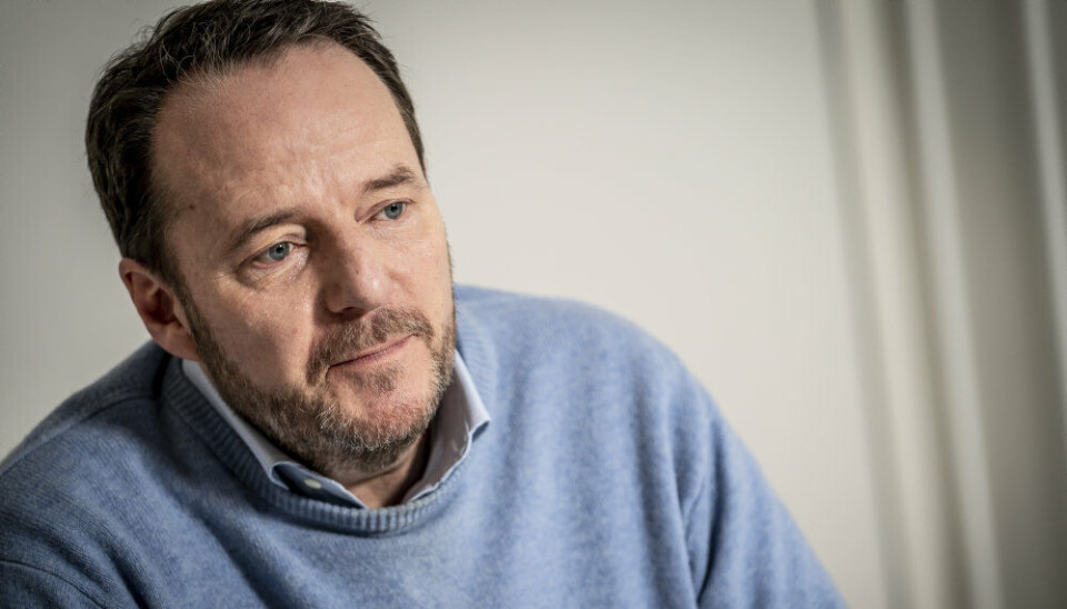 Filminstruktør Peter Flinth blev udlært på filmskolen sammen med blandt andre Thomas Vinterberg. Torsdag 7. november fylder Flinth 60 år.