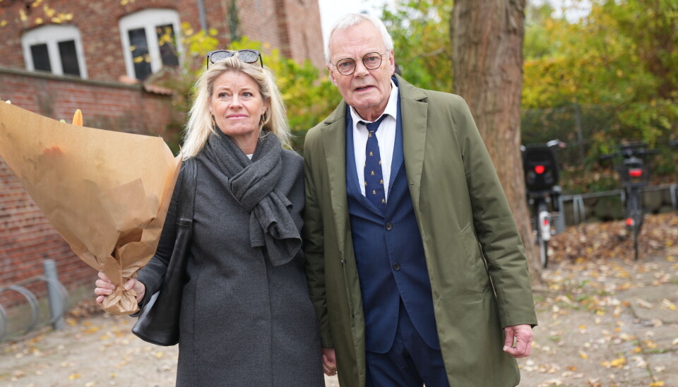 Jarl Friis-Mikkelsen og Susanne Persson til bisættelsen af Ulf Pilgaard i Messiaskirken.