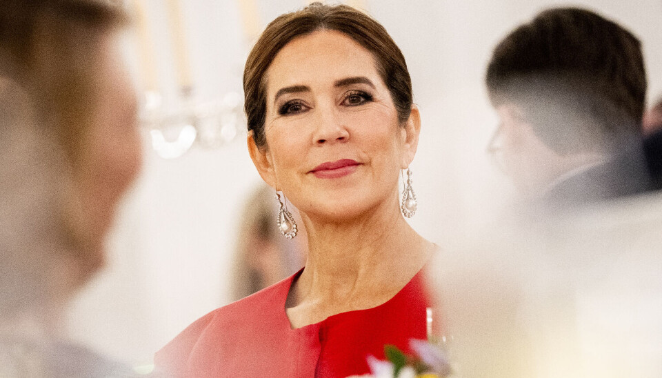 Dronning Mary er tirsdag vært ved en middag i Christian VII's Palæ på Amalienborg for medlemmerne af Mary Fondens Præsidium.