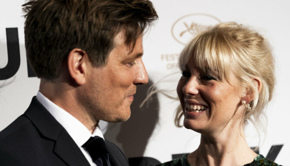 Helene Reingaard Neumann mødte Thomas Vinterberg under indspilningerne af filmen 'En mand kommer hjem', som han instruerede i 2006, og hun medvirkede i.
