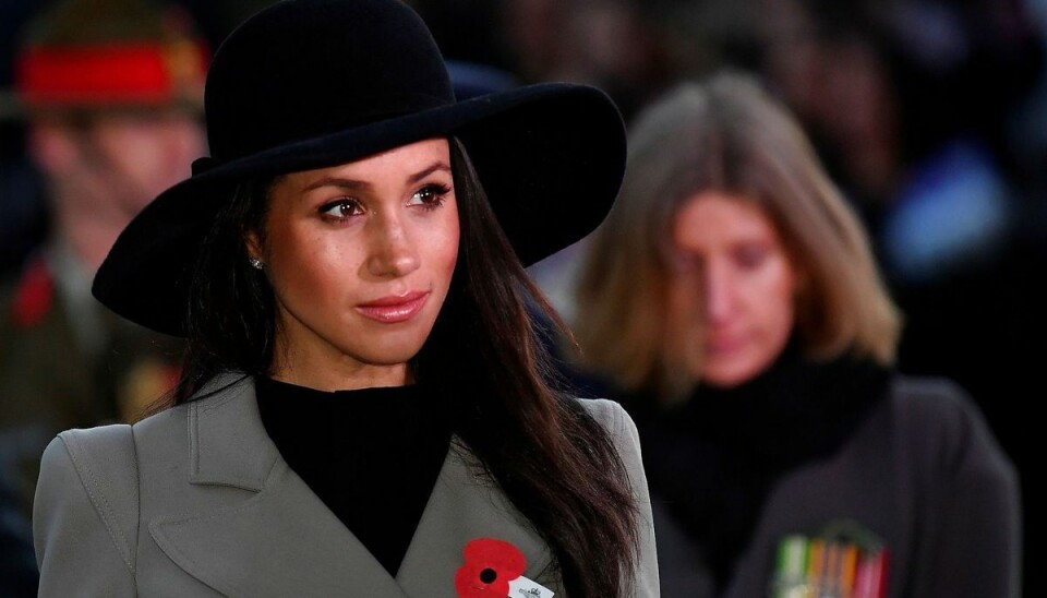 Meghan var højgravid, da prins Philip blev begravet den 17. april. Derfor frarådede lægerne hun rejste med Harry til London.