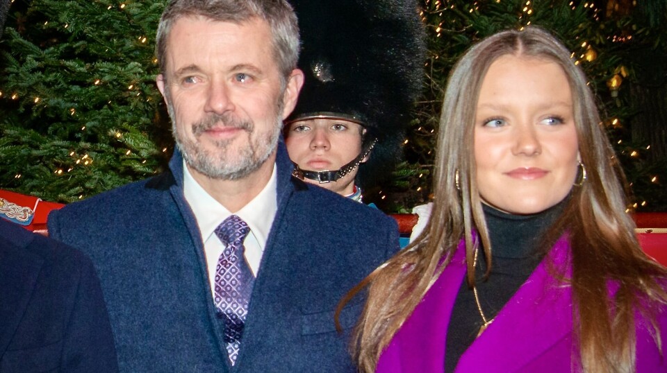 Kong Frederik med datter Prinsesse Isabella, der snart runder de 18 år.