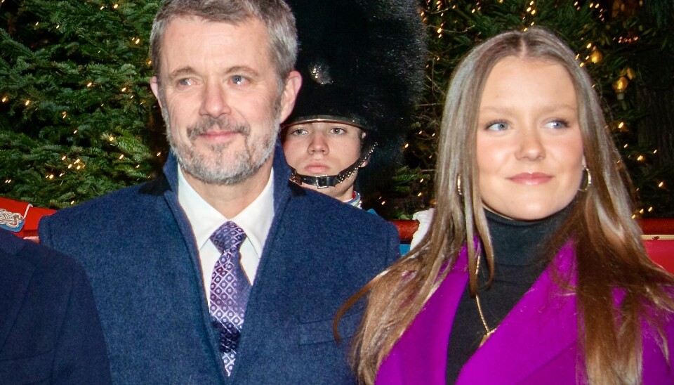 Kong Frederik med datter Prinsesse Isabella, der snart runder de 18 år.