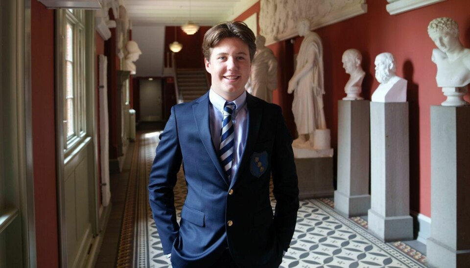 Prins Christian starter på Herlufsholms Kostskole.