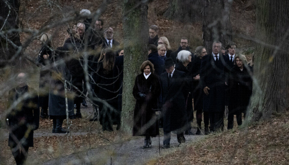 Sveriges kong Carl Gustav og dronning Silvia deltog søndag i prinsesse Birgittas begravelse i Stockholm.