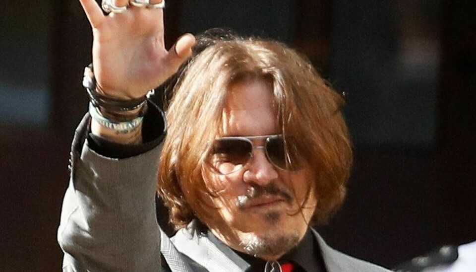 En dommer i Virginia, USA, har netop fastslået, at Johnny Depp kan fortsætte med en sag om æreskrænkelse mod sin ekshustru Amber Heard.