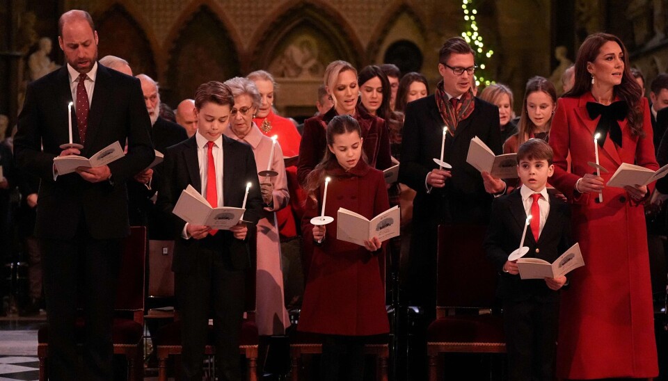 William og prinsesse Kate samt deres tre børn ses her ved den særlige juelgudstjeneste 'Together At Christmas' den 6. december i Westminster Abbey, som prinsessen Kate var vært ved.