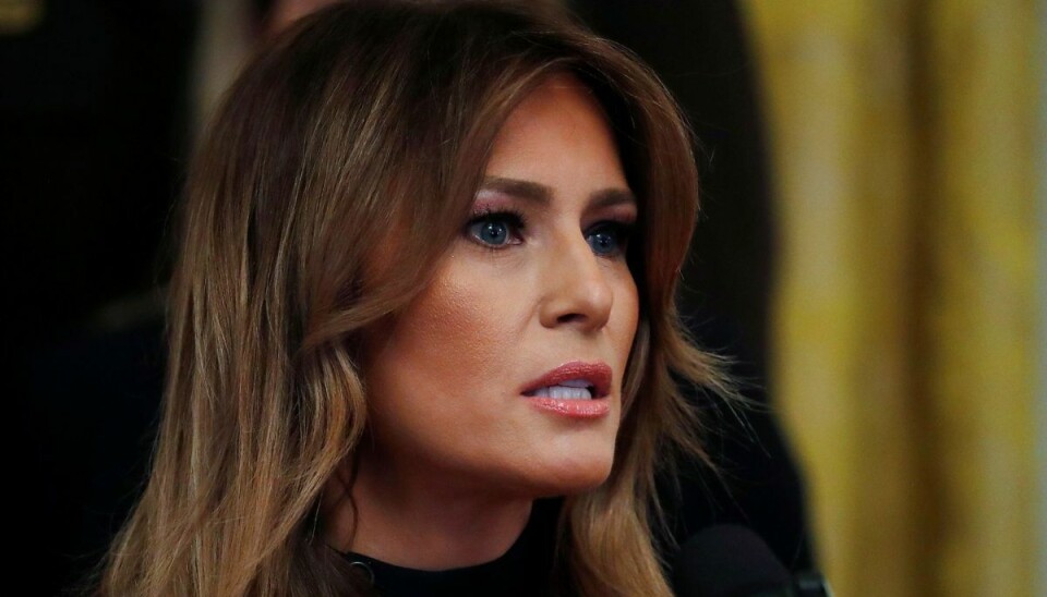 Anklager om, at hun har ødelagt rosenhaven i Det Hvide Hus, har fået Melania helt op i det røde felt. Anklager om, at hun har ødelagt rosenhaven i Det Hvide Hus, har fået Melania helt op i det røde felt.