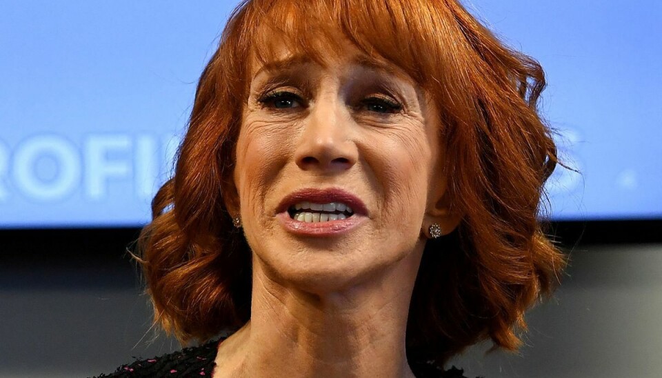 Komikeren Kathy Griffin har fået konstateret kræft. Komikeren Kathy Griffin har fået konstateret kræft.