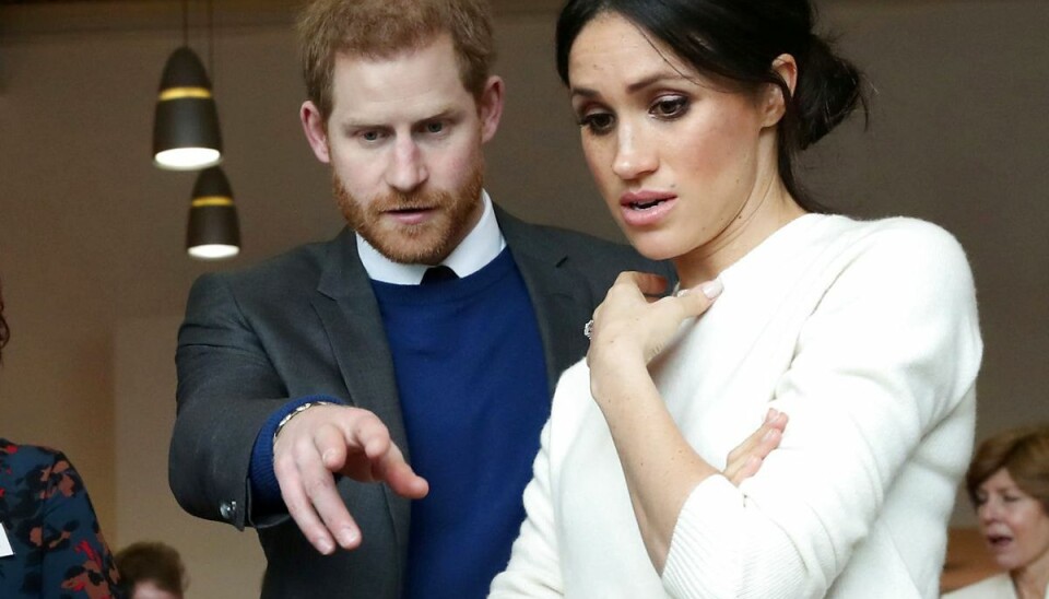 Harry og Meghan har endnu ikke tilladt hendes far at møde deres to børn. Nu truer han med at gå rettes vej for at få lov til at se dem. Foto: Scanpix/Pool News.