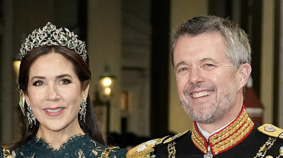 Nu er mødet pludseligt aflyst. Men hvorfor?