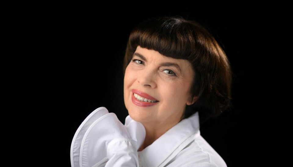 Som 22-årig var Mireille Mathieu Frankrigs mest berømte sangerinde. 22. juli fylder hun 75 år. Som 22-årig var Mireille Mathieu Frankrigs mest berømte sangerinde. 22. juli fylder hun 75 år.